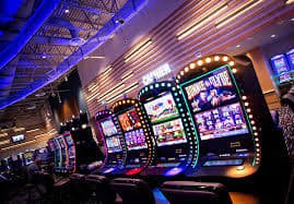 Permainan meja virtual Microgaming di aplikasi mobile